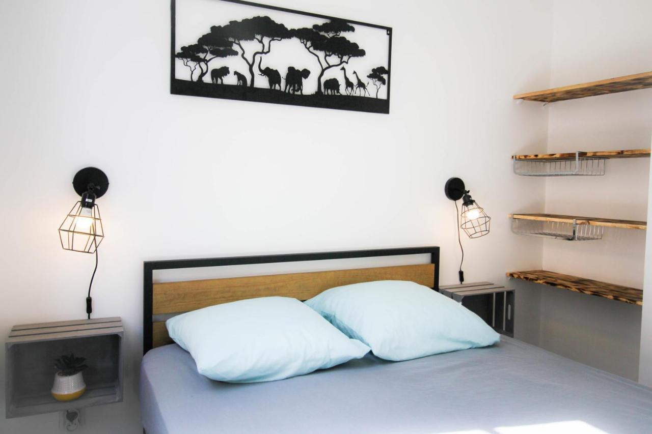 Charmant T2 En Coeur De Ville - 2 Lits + Lit Bebe - Wifi - Imprimante Каркассонн Екстер'єр фото